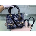 Designer Replica LADY DIOR embroidered cattle leather M0565-1 Tl9087CF36