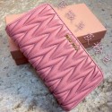 Fake miu miu Matelasse Nappa Leather Wallet MM30150 Pink Tl18634yQ90