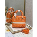 MEDIUM LADY D-LITE BAG Fluorescent Orange Toile de Jouy Reverse Embroidery M0565ORO Tl8200UM91