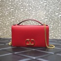 Replica Best Quality VALENTINO GARAVANI Stud Sign Grained Calfskin Shoulder Bag 0680 red Tl19301Rf83