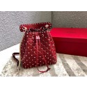 VALENTINO Rockstud leather bucket bag 0059L red Tl19706Qu69