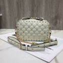 VALENTINO Rockstud leather camera cross-body bag 57367 creamy-white Tl19648iZ66