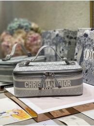 Best Replica DIOR DIORTRAVEL VANITY CASE grey Dior Oblique Embroidery S5481VR Tl8321bj75