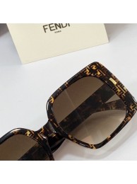 Fake Fendi Sunglasses Top Quality FDS00408 Tl13889yQ90