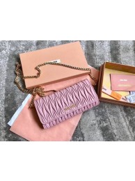 Fake miu miu Matelasse Nappa Leather Clutch 5DH002 pink Tl18631pE71