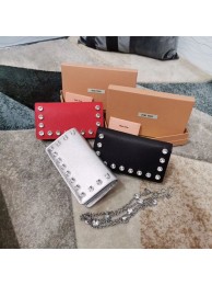 Fake miu miu Matelasse Nappa Leather Clutch 5DH044 red Tl18620Iw51