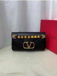 Fake VALENTINO GARAVANI Stud Sign nappa Shoulder Bag NL098 black Tl19353xR88