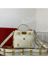 First-class Quality Valentino medium Garavani Roman Stud V1198 white Tl19404fm32