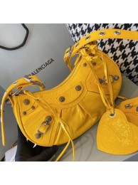 High Quality Balenciaga WOMENS LE CAGOLE MEDIUM SHOULDER BAG IN YELLOW 27541 Tl15906pR54