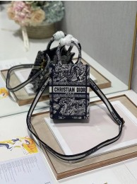 Hot Replica MINI DIOR BOOK TOTE PHONE BAG Blue Toile de Jouy Reverse Embroidery S5555CRGO Tl8244wR89