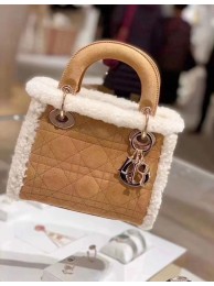 Imitation MEDIUM DIOR TOTE Camel-Colored Shearling M8820 Tl8825SU34