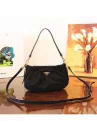 Knockoff Prada Nylon Shoulder Bag BN2043 Black Tl6597yN38