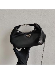 Prada Re-Edition 2005 nylon shoulder bag 1BH172 black Tl6132dw37