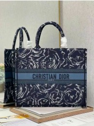 Replica DIOR BOOK TOTE Embroidery C1286-32 blue Tl8251sA83