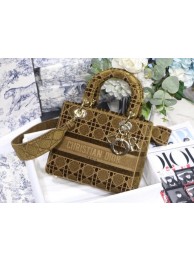 Replica Fashion MEDIUM LADY D-LITE BAG Brown Cannage Embroidered Velvet M0565OW Tl8891yI43