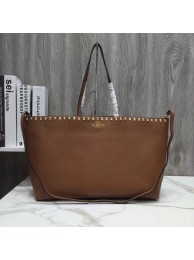 VALENTINO Rockstud grained leather shopper 93316 brown Tl19720lk46