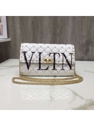 VALENTINO Rockstud quilted leather cross-body bag 5830 white Tl19678JD28